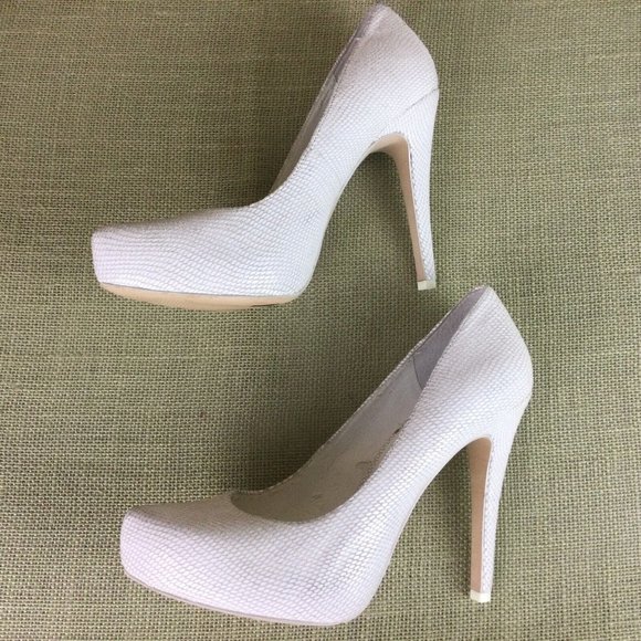 BCBG Generation Parade Leather Platform Heels - Picture 5 of 12